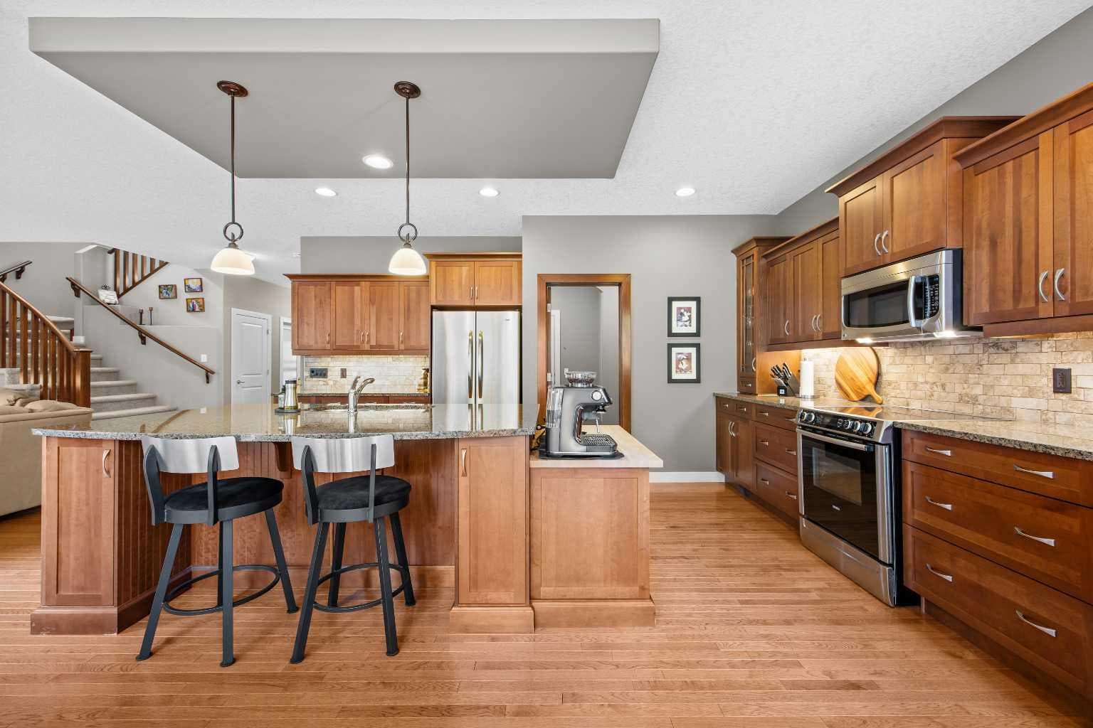 10 Crestridge View SW