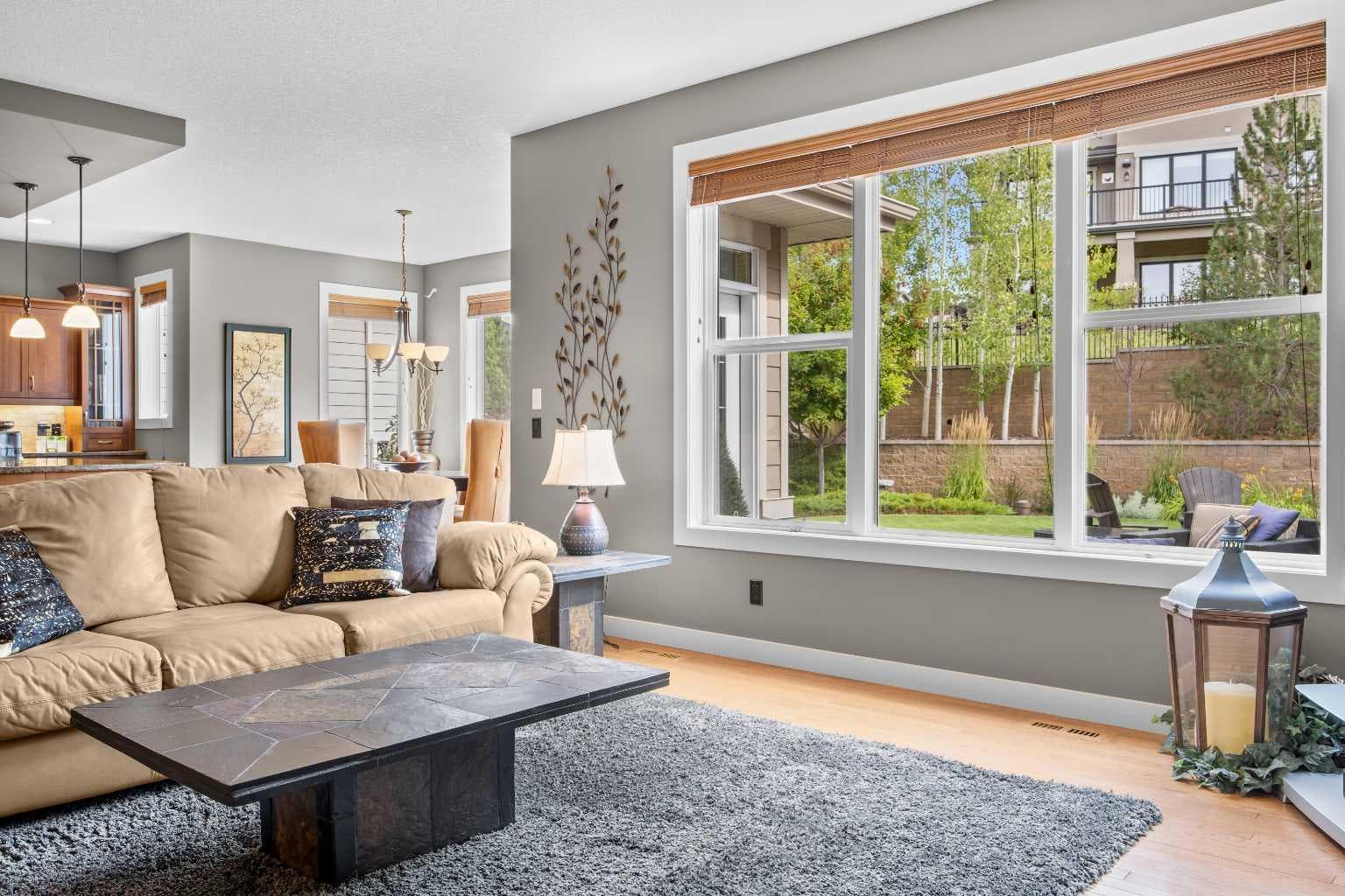 10 Crestridge View SW