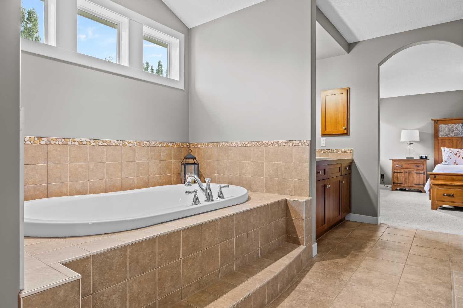 10 Crestridge View SW