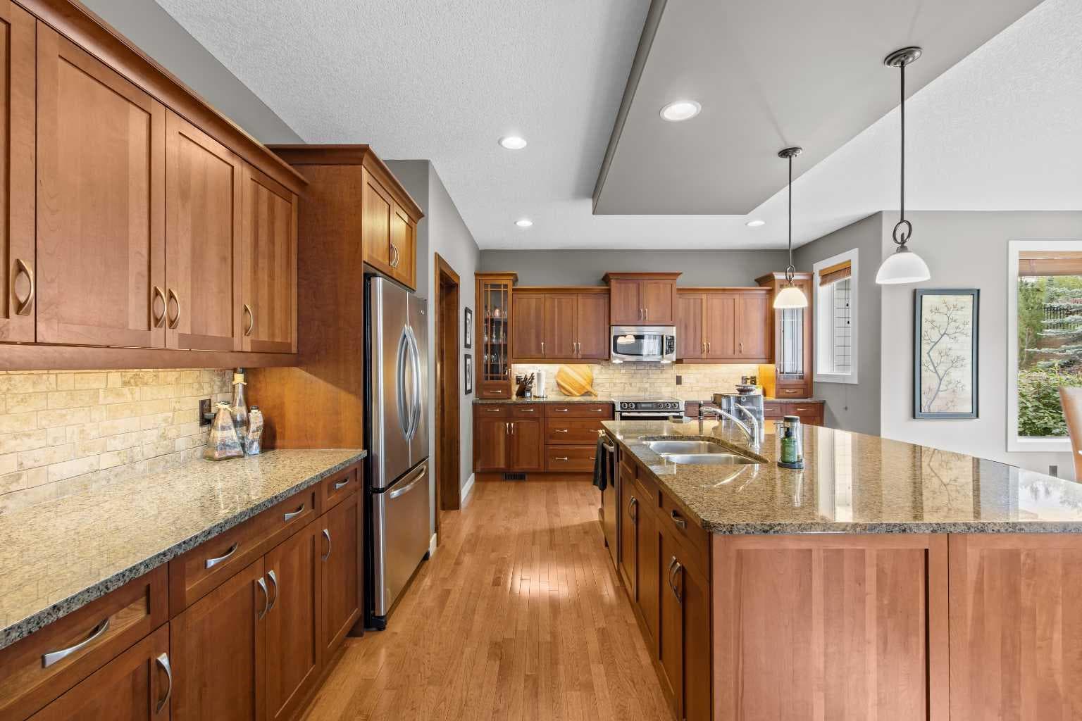 10 Crestridge View SW