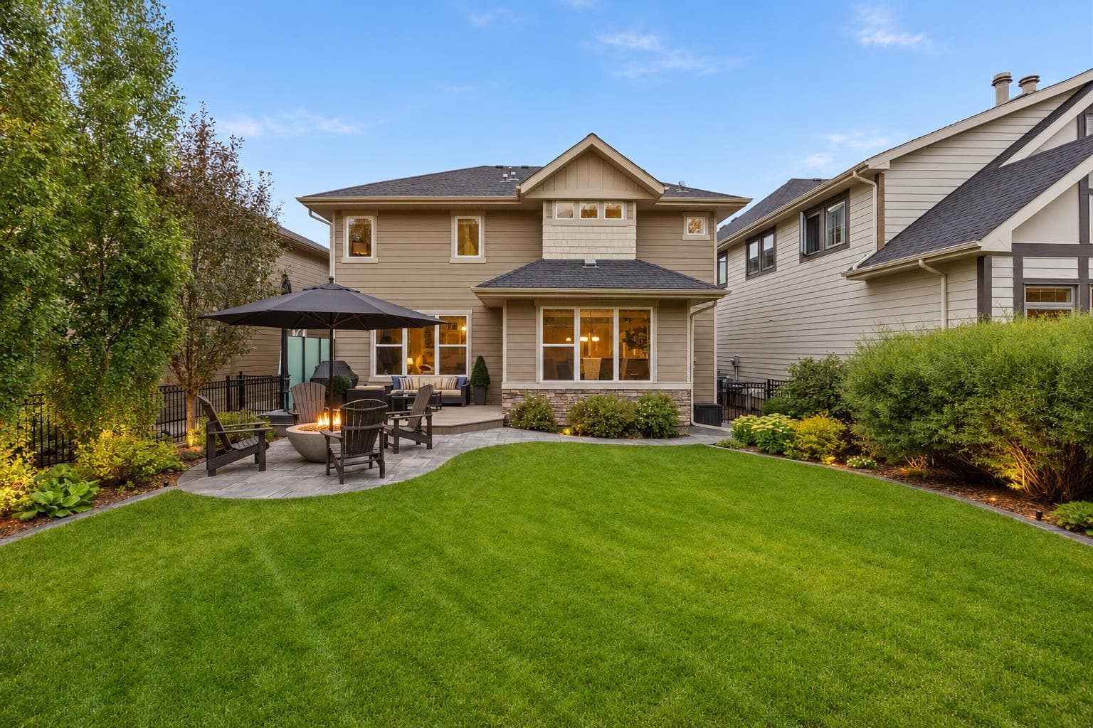 10 Crestridge View SW