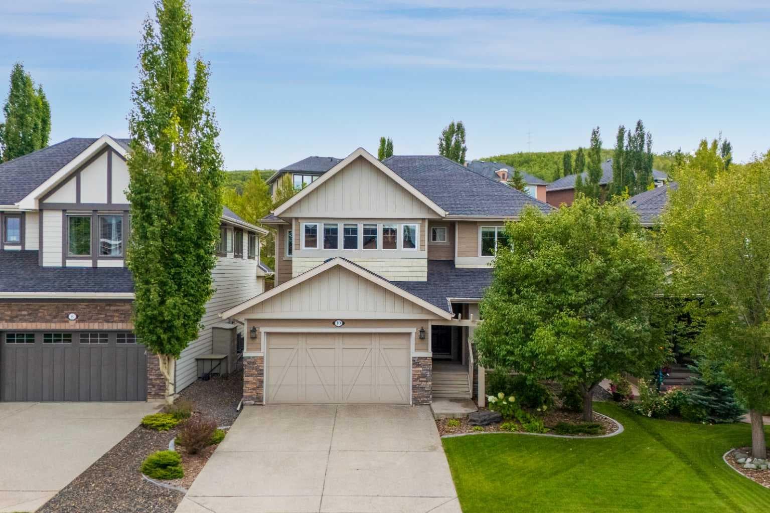 10 Crestridge View SW