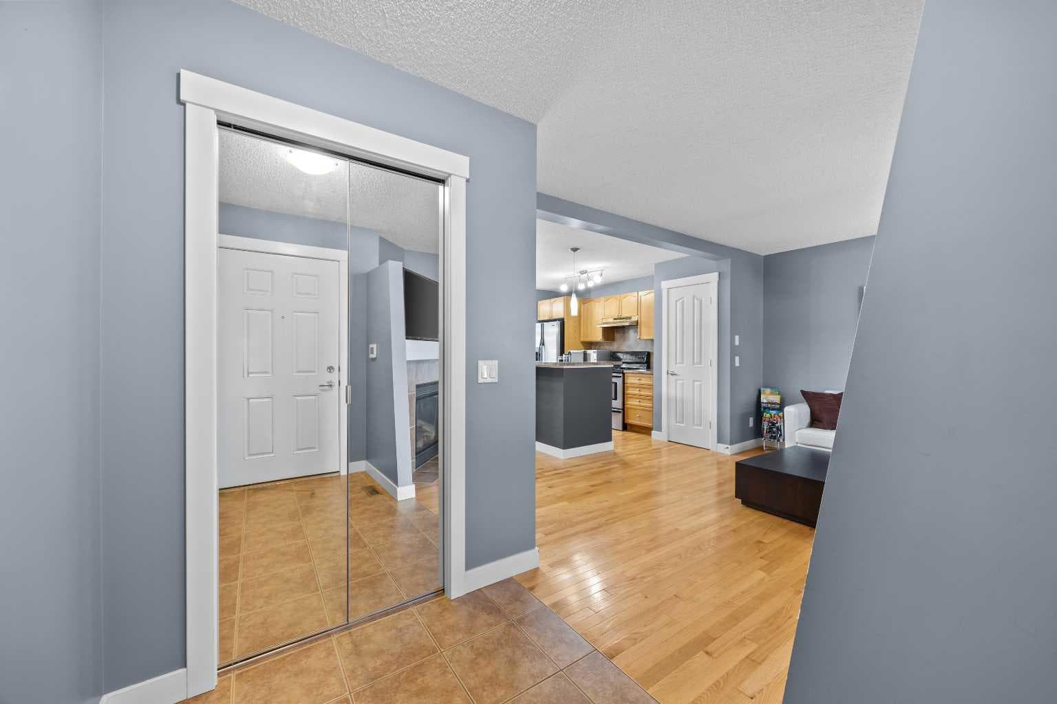 58 Bridlecrest Manor SW