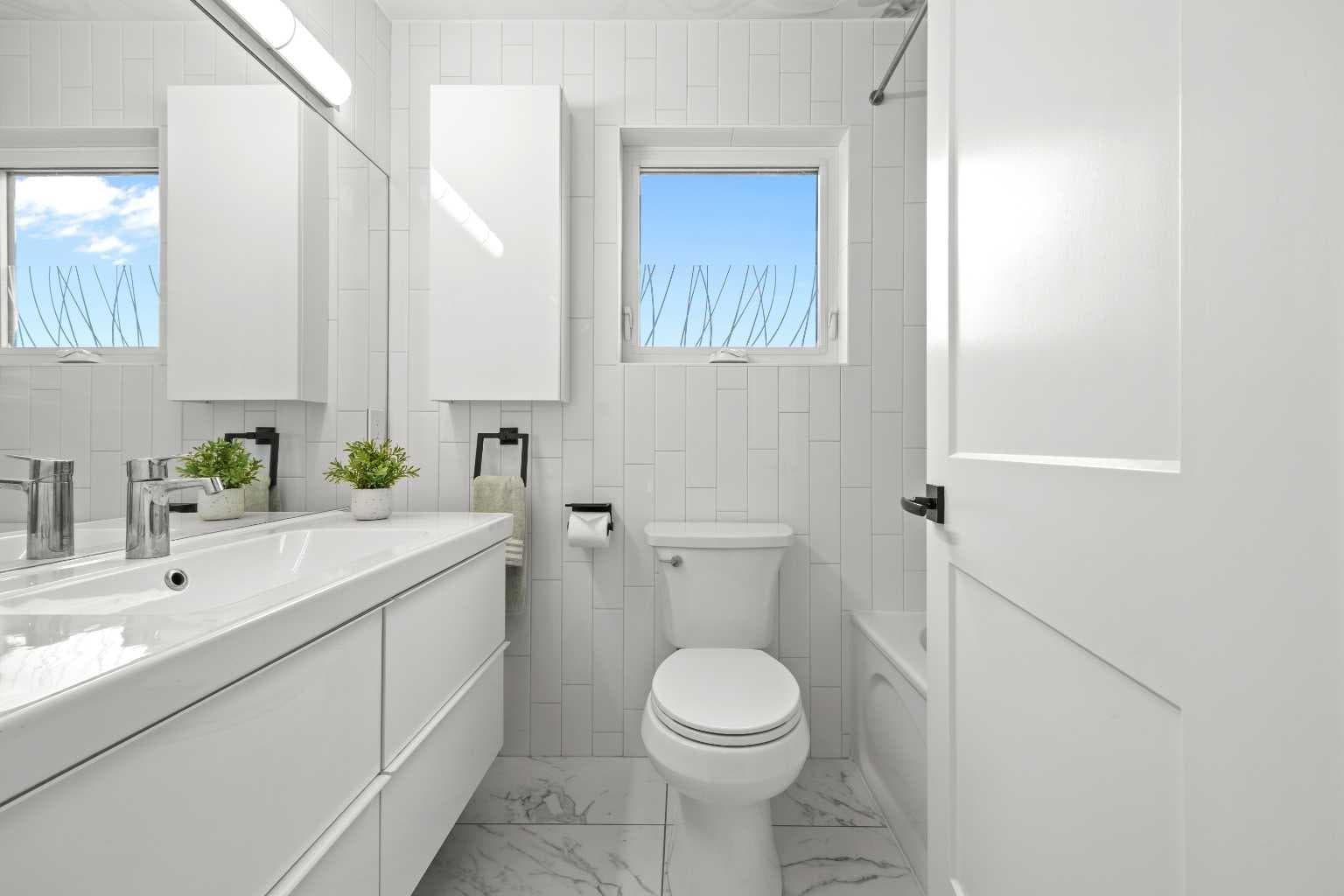260 Riverside Mews SE