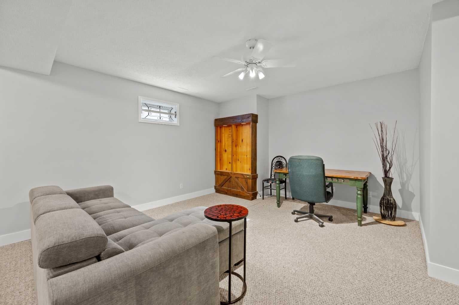260 Riverside Mews SE