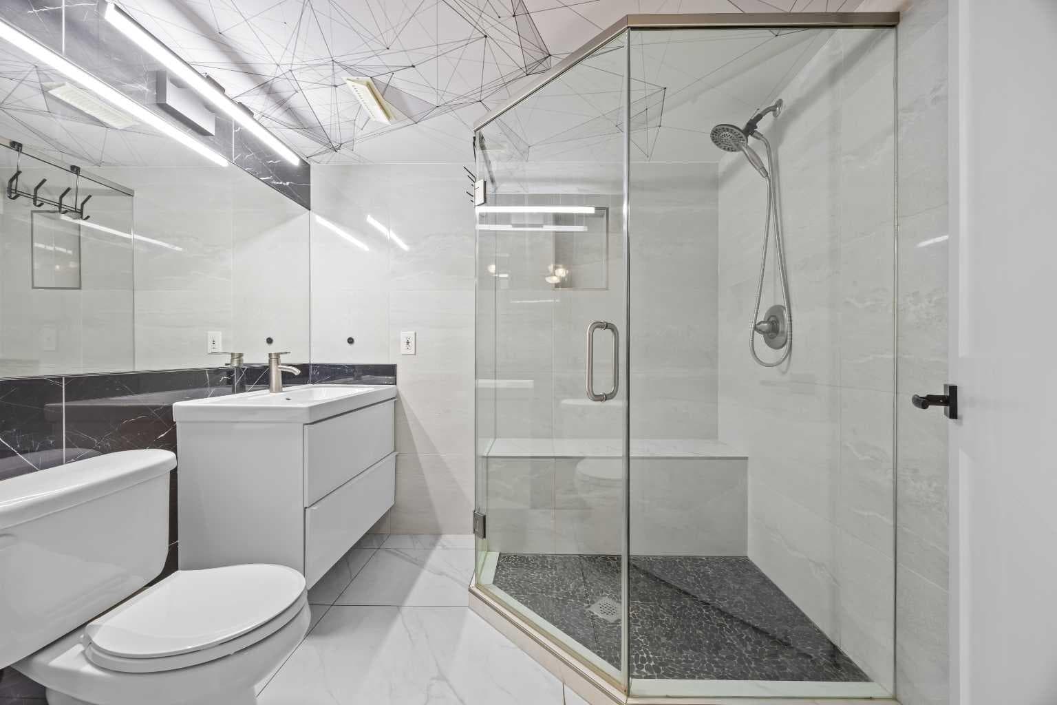 260 Riverside Mews SE