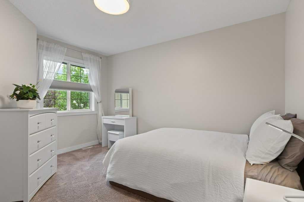 146 Wentworth Park SW
