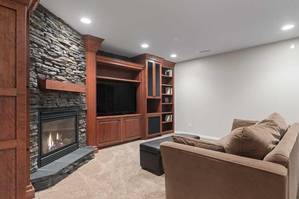 146 Wentworth Park SW