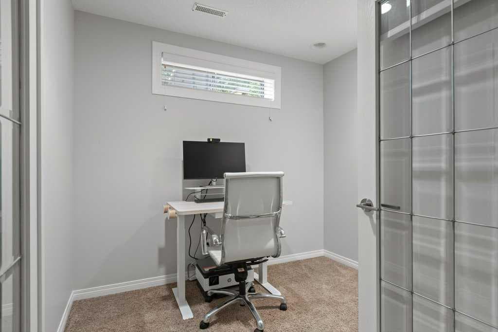 146 Wentworth Park SW