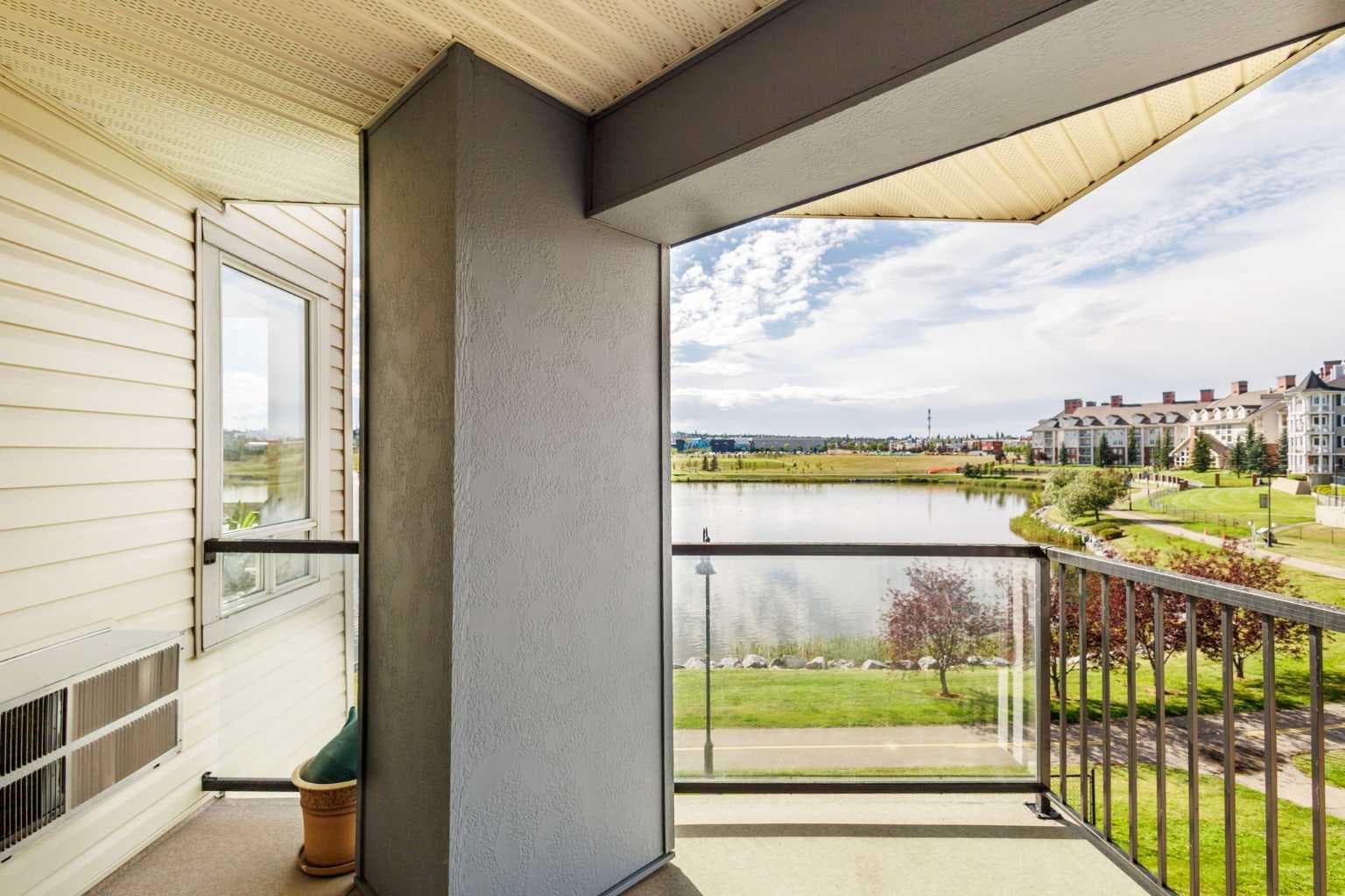 207, 108 Country Village Circle NE