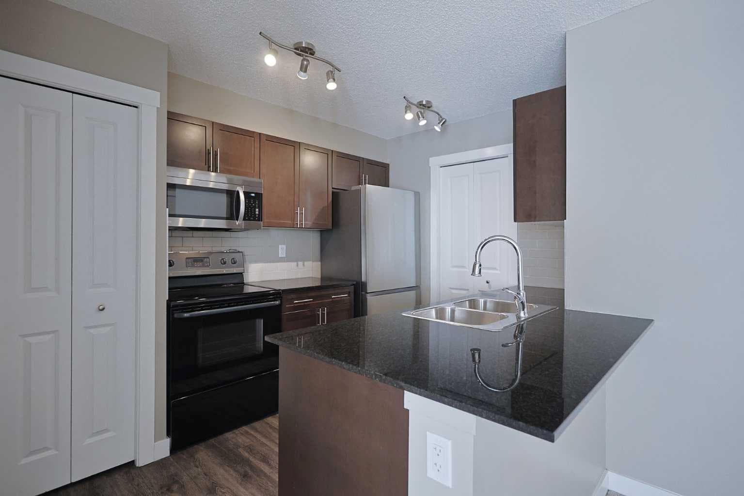 305, 10 Kincora Glen Park NW