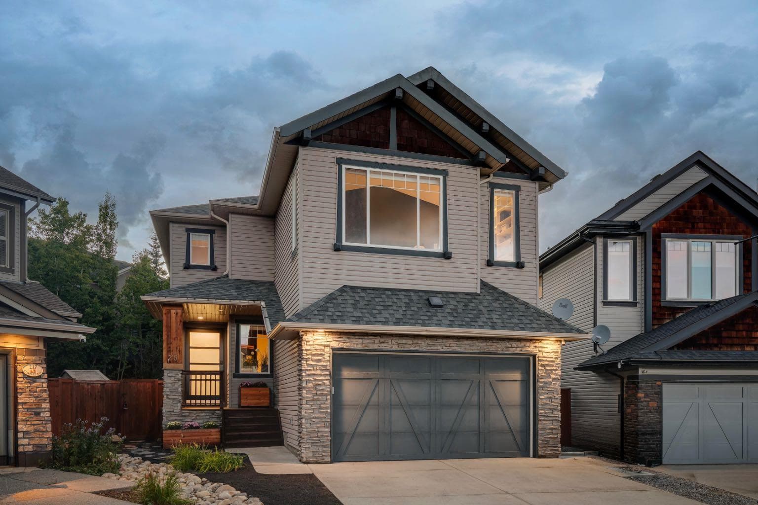 213 Cortina Bay SW