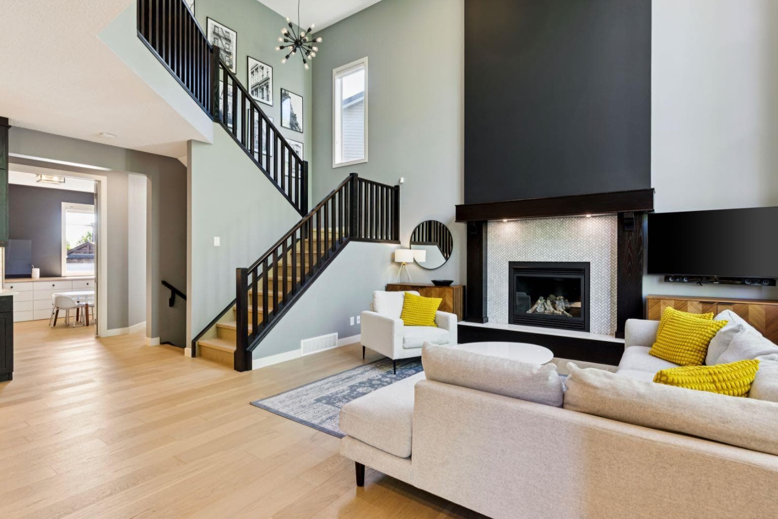 213 Cortina Bay SW