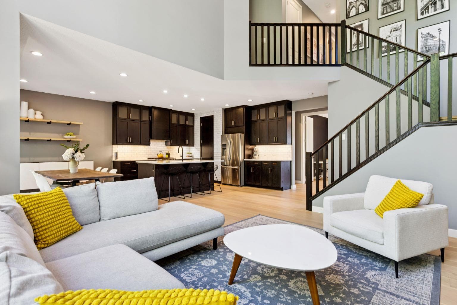213 Cortina Bay SW