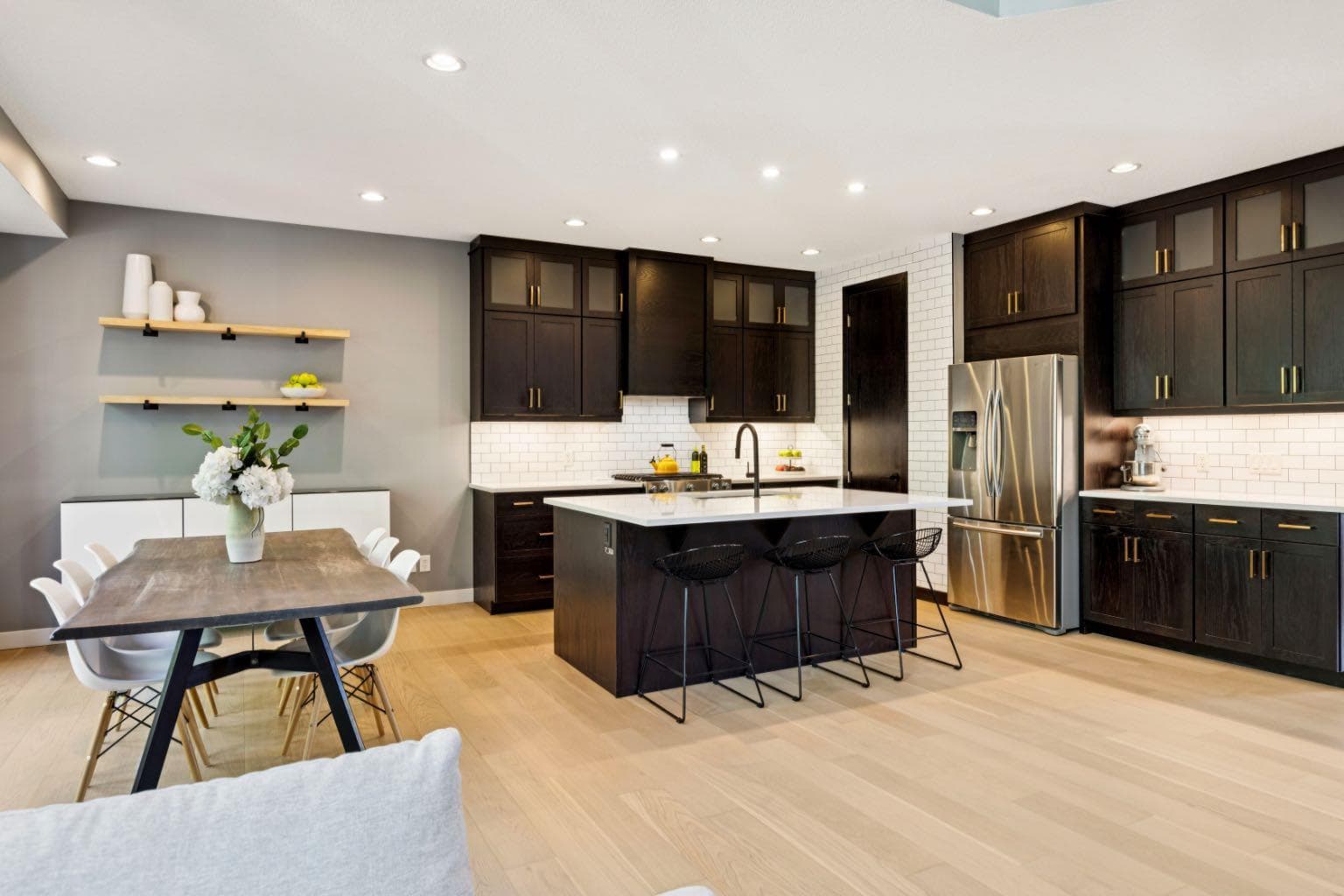 213 Cortina Bay SW