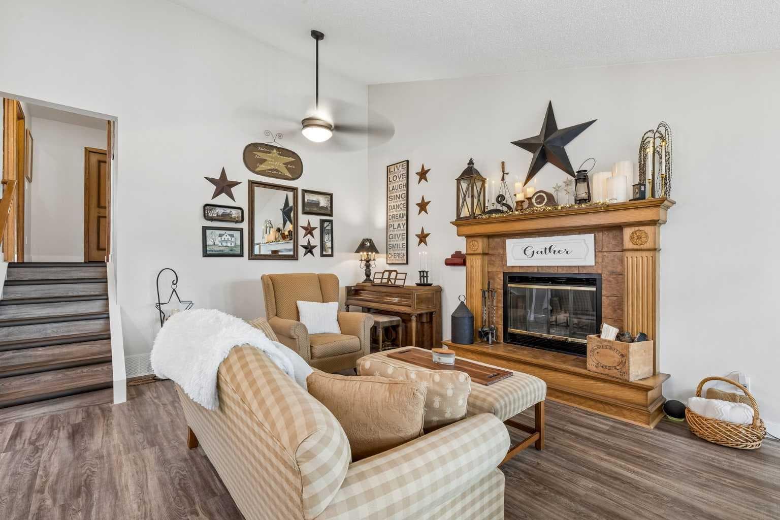 16 Macewan Meadow Link NW