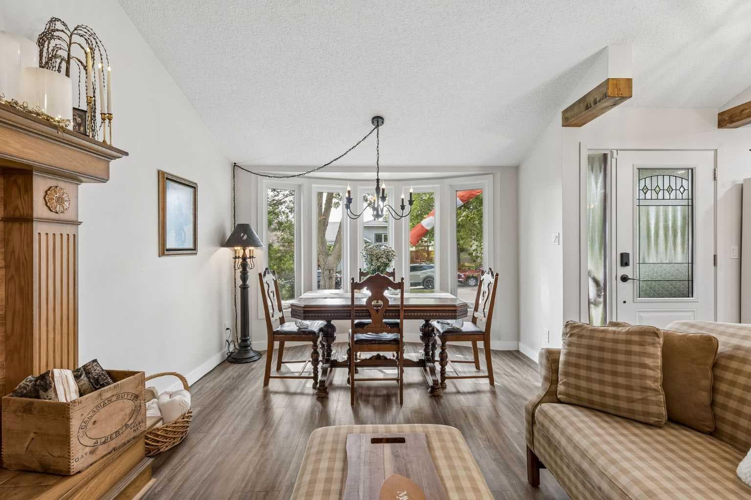 16 Macewan Meadow Link NW