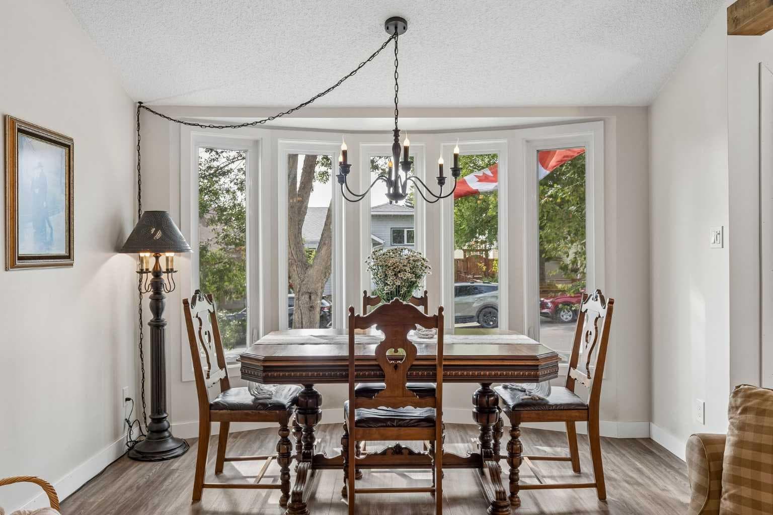 16 Macewan Meadow Link NW
