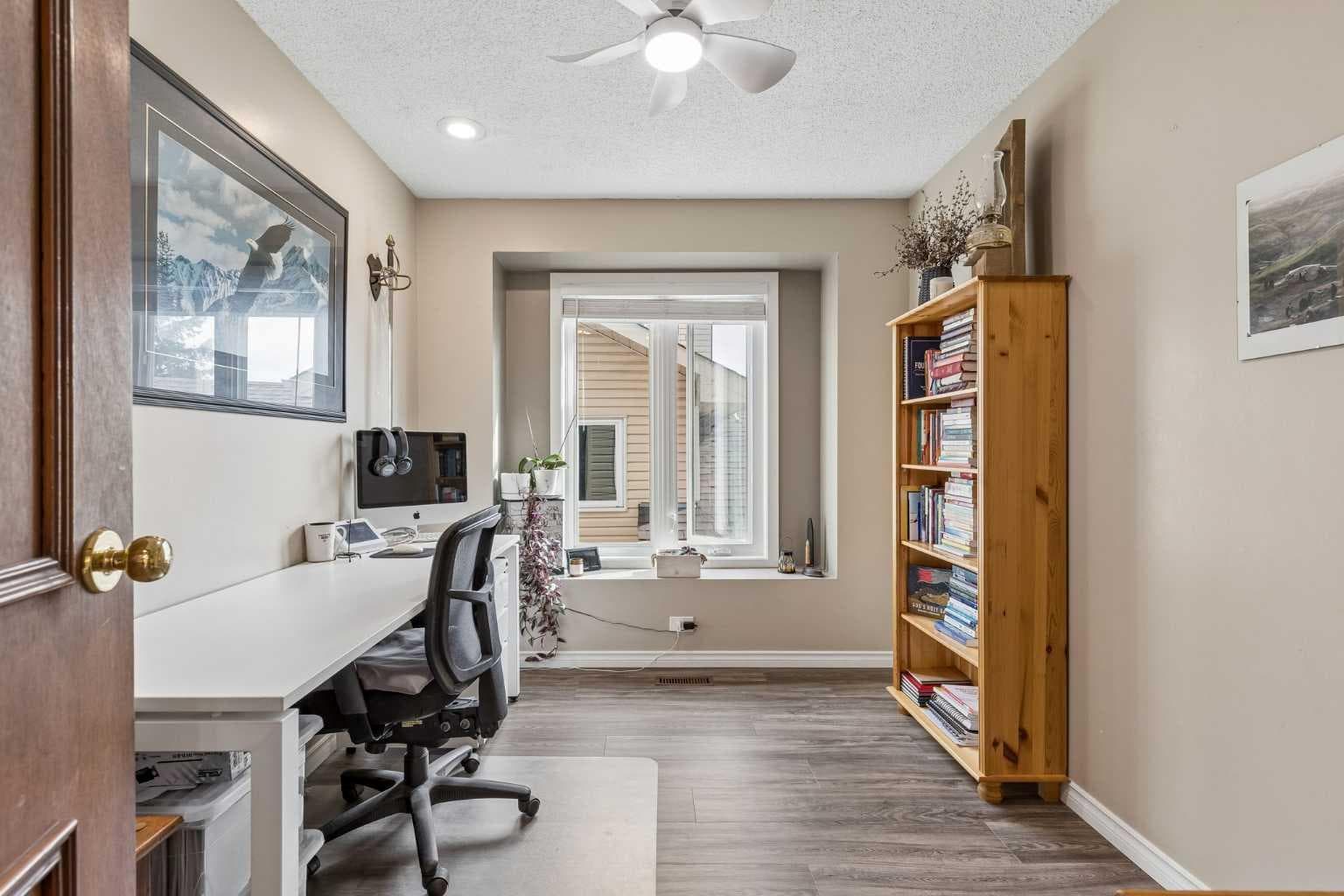 16 Macewan Meadow Link NW