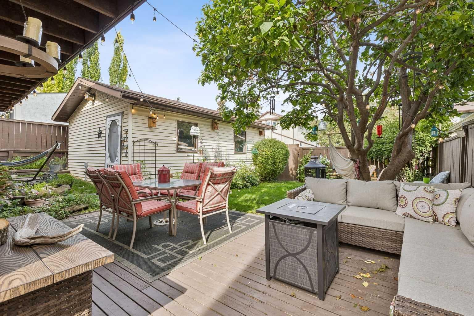 16 Macewan Meadow Link NW