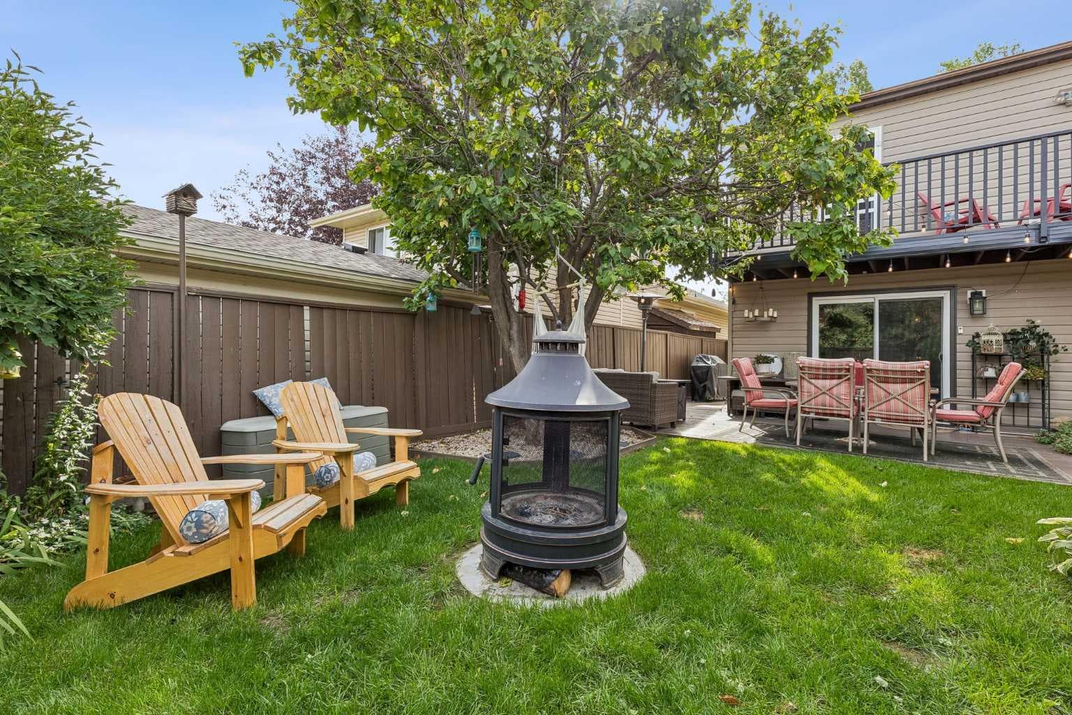 16 Macewan Meadow Link NW