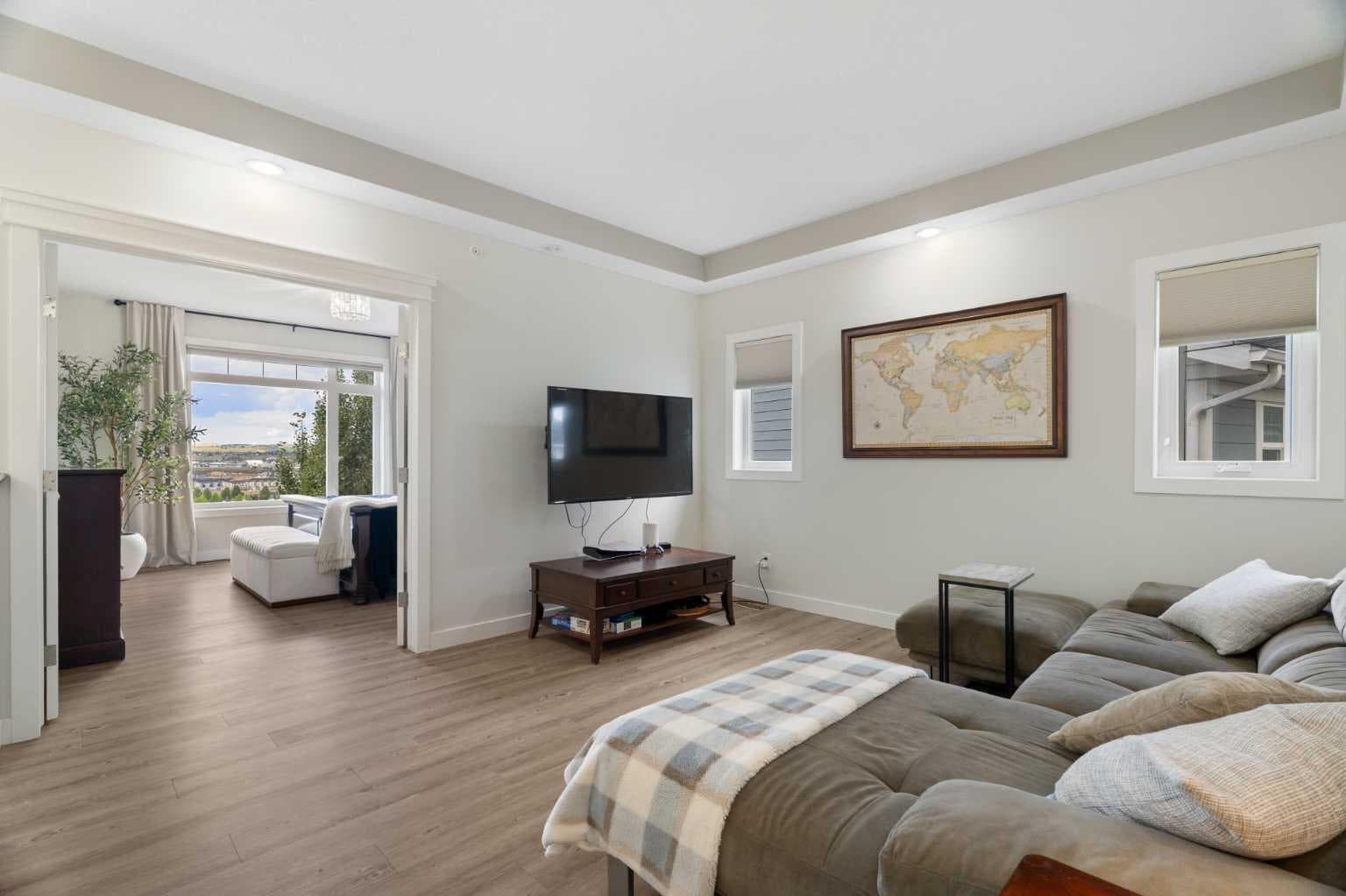 95 Ridge View Place 