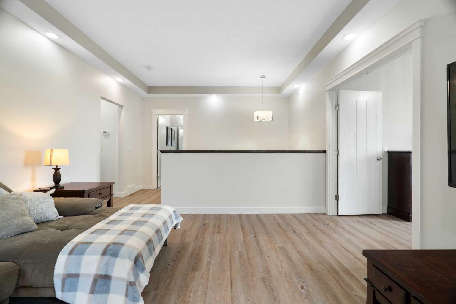 95 Ridge View Place 