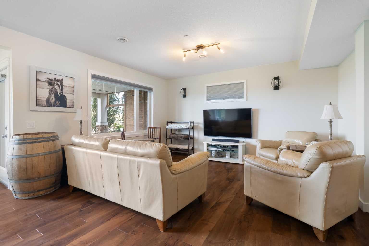 95 Ridge View Place 