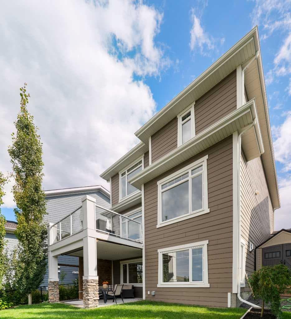 95 Ridge View Place 