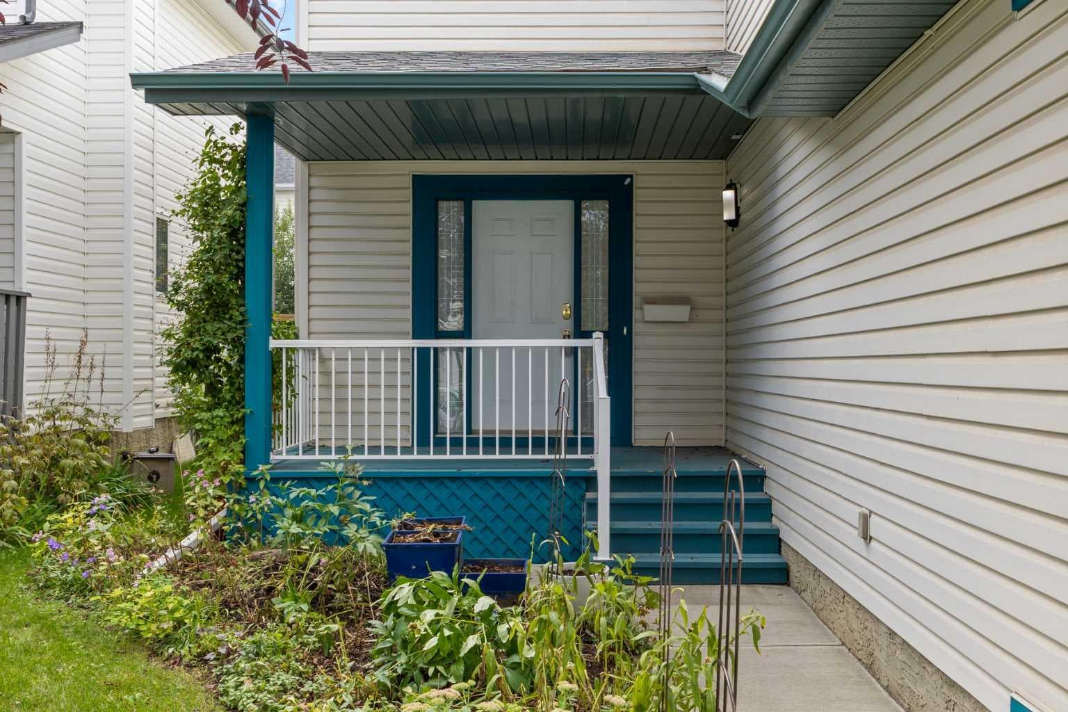 15 Hidden Ranch Crescent NW