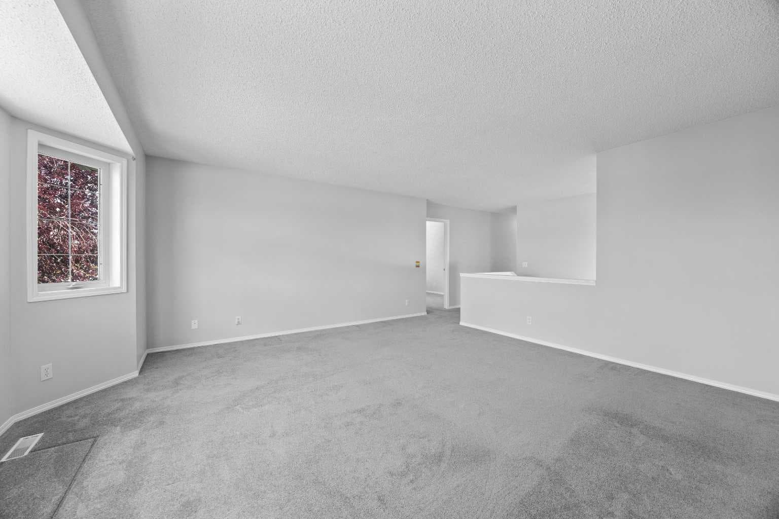 15 Hidden Ranch Crescent NW