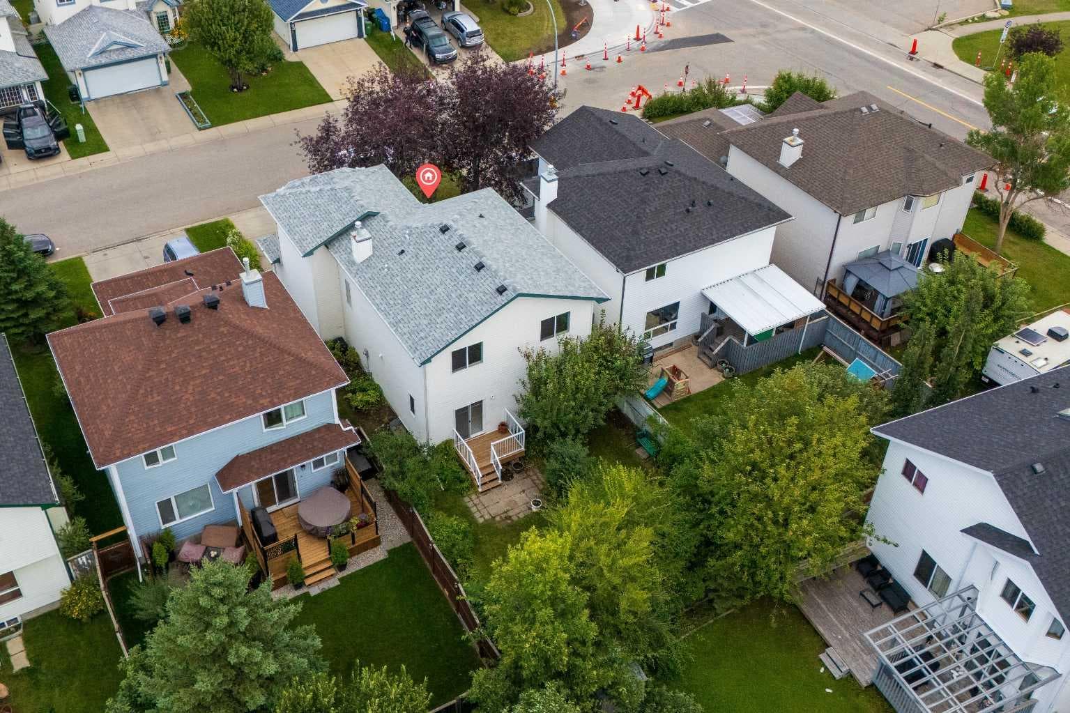 15 Hidden Ranch Crescent NW