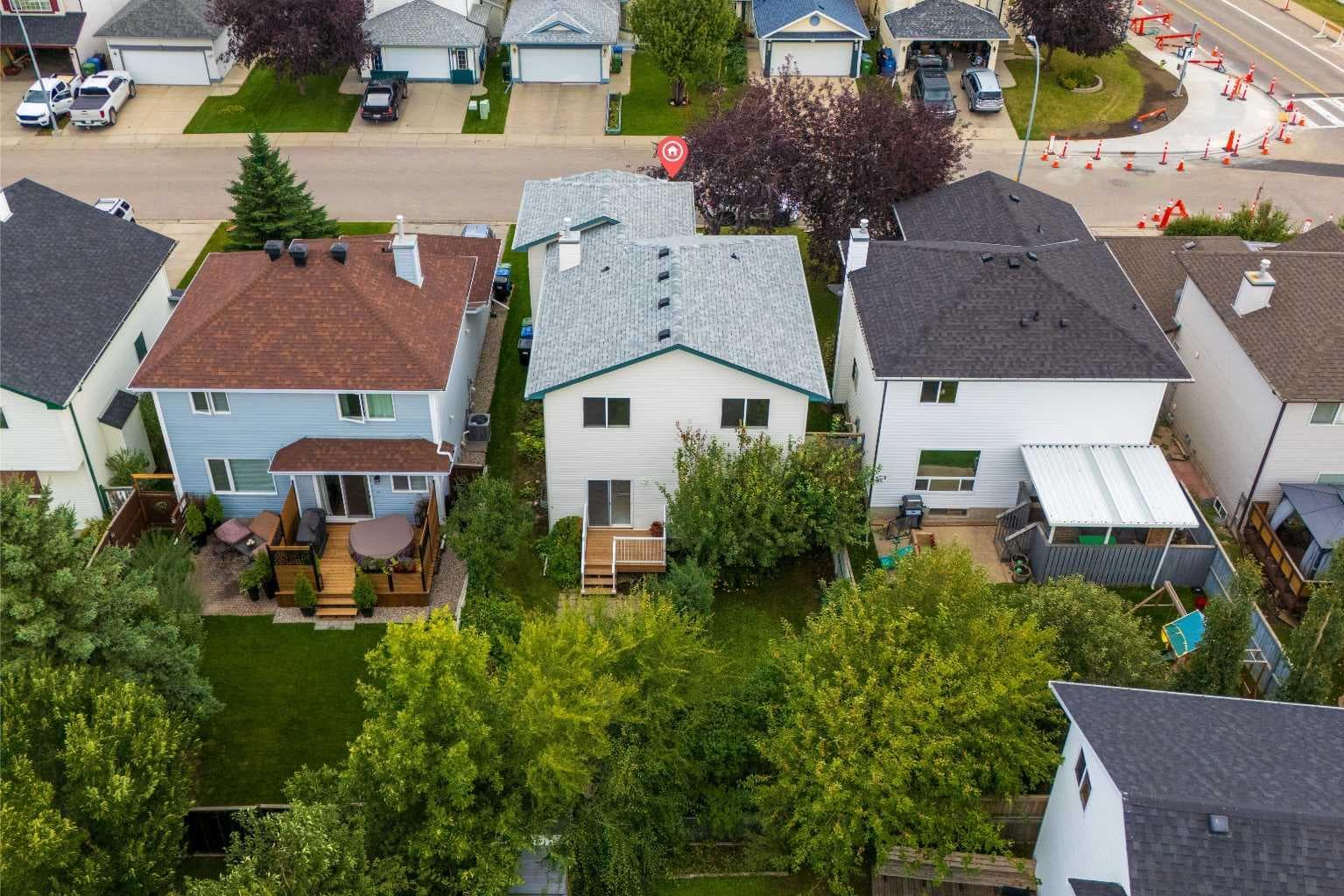 15 Hidden Ranch Crescent NW