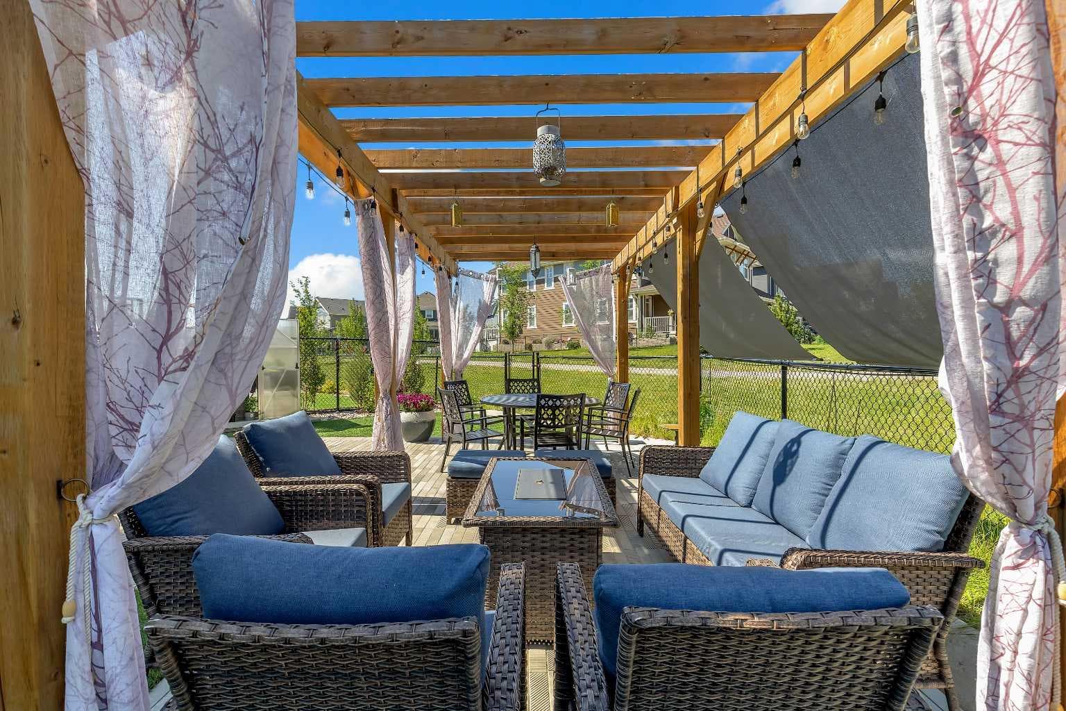168 Magnolia Manor SE