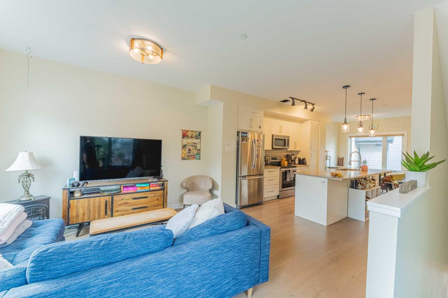 102, 1106 Bow Valley Trail  