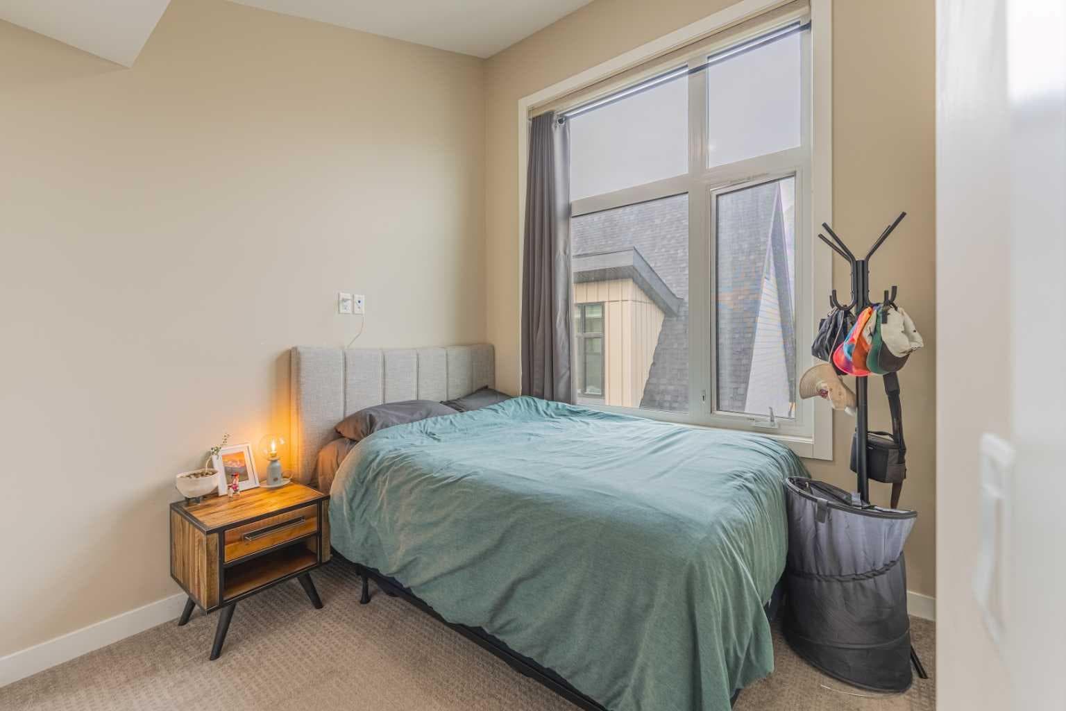 102, 1106 Bow Valley Trail  
