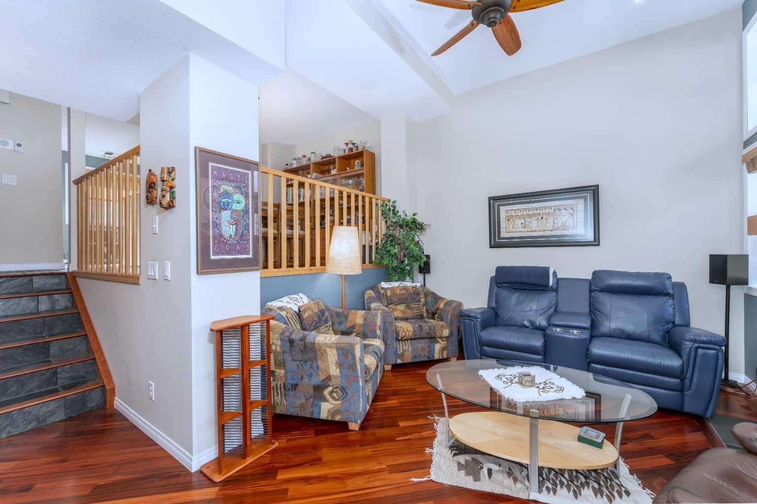 9, 242 Benchlands Terrace 