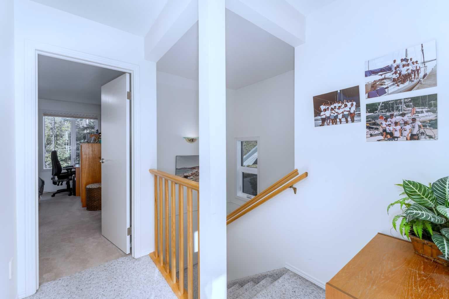 9, 242 Benchlands Terrace 