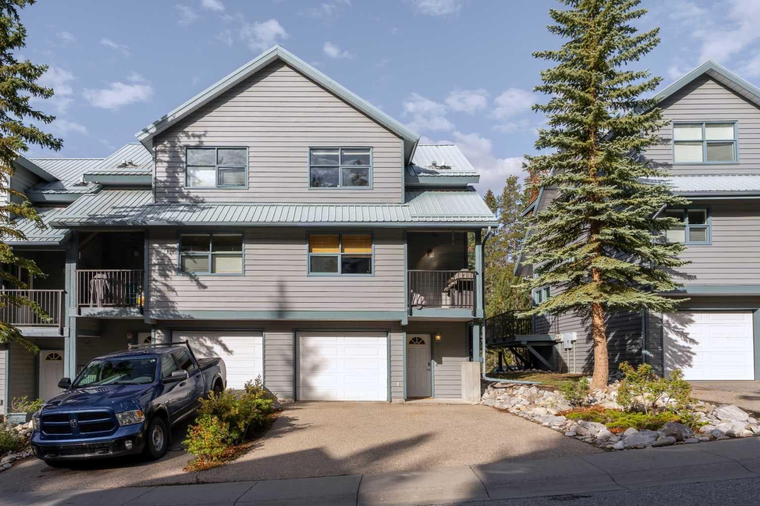 9, 242 Benchlands Terrace 