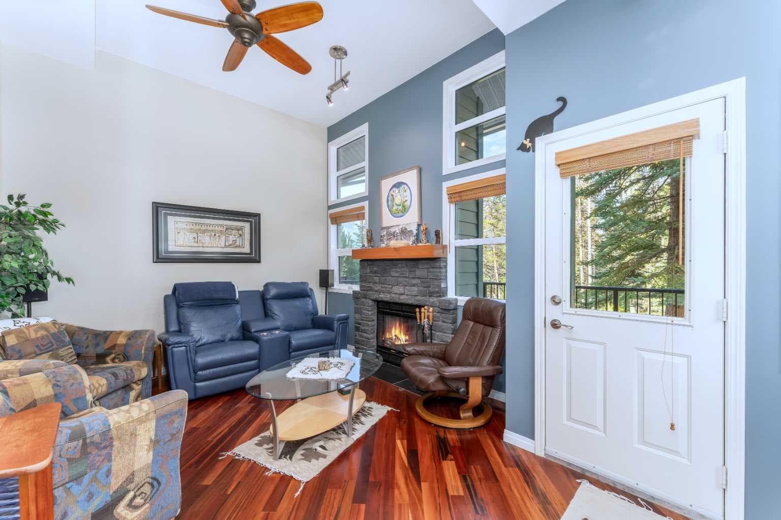 9, 242 Benchlands Terrace 