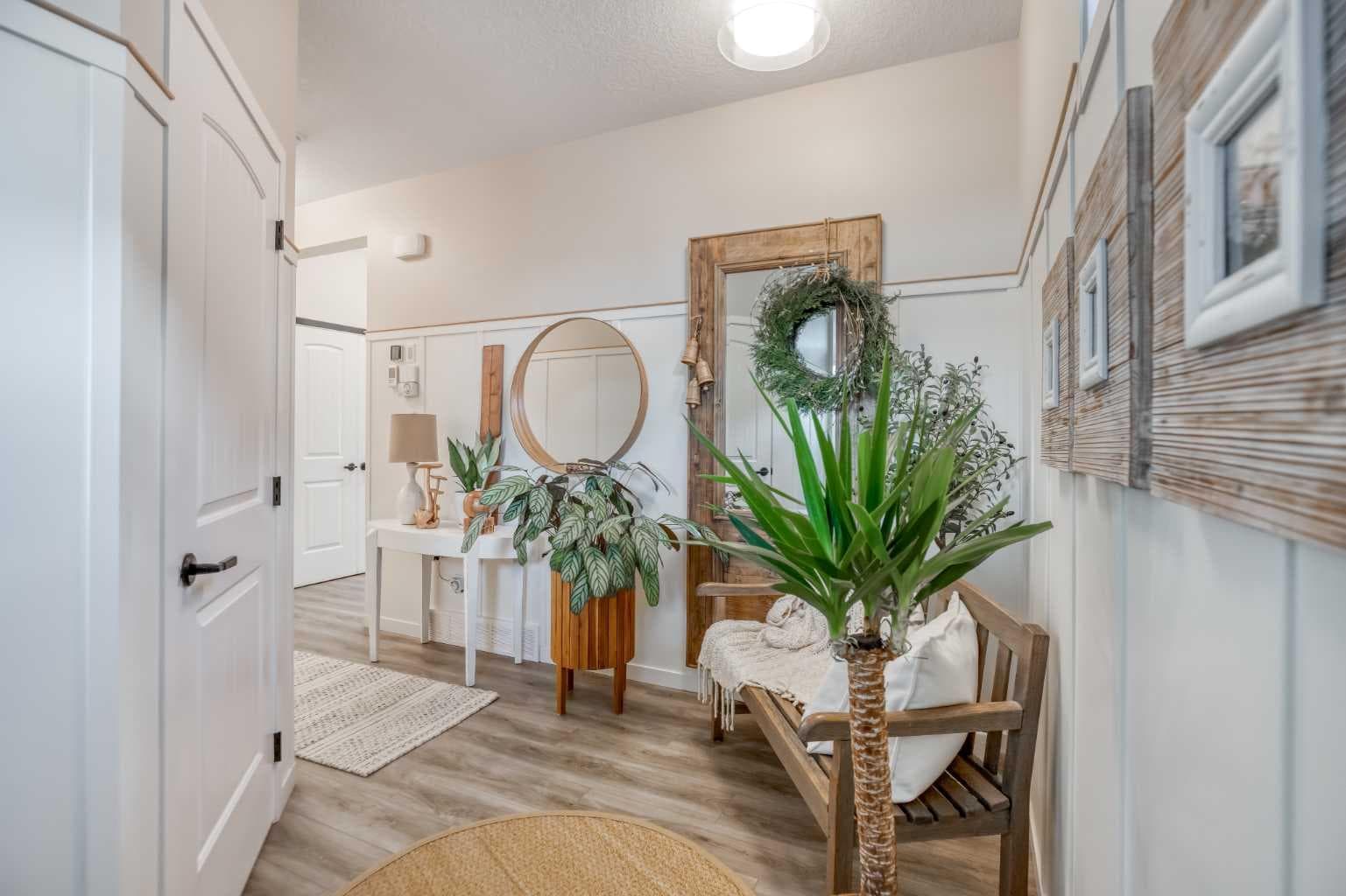 582 Rivercrest View 