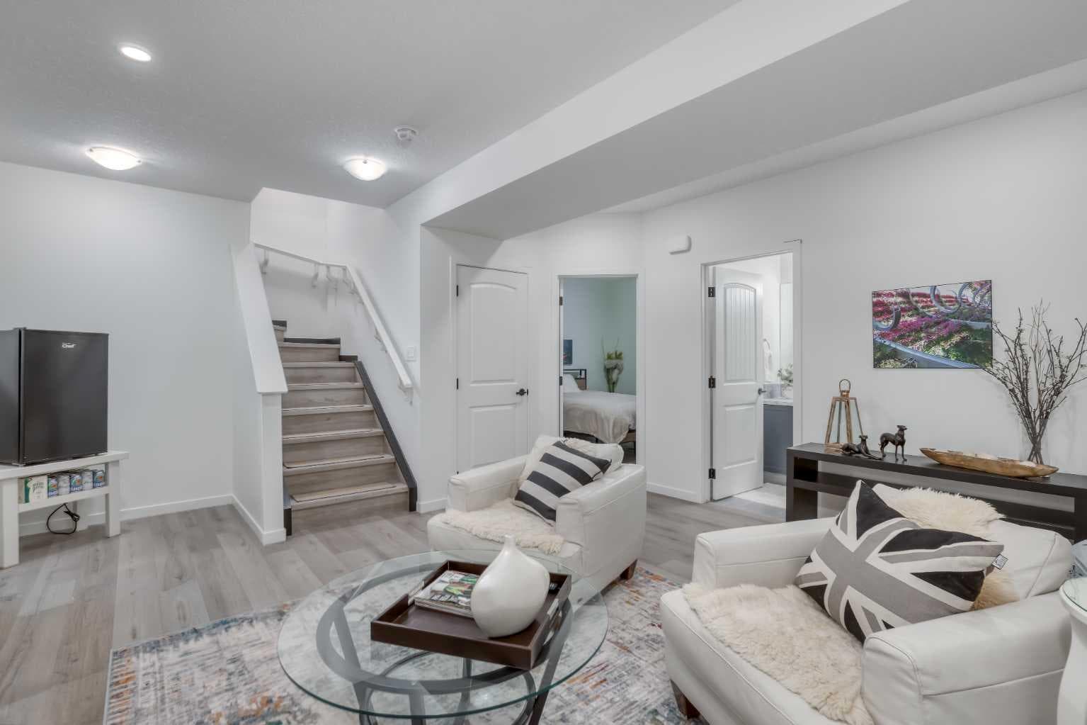 582 Rivercrest View 