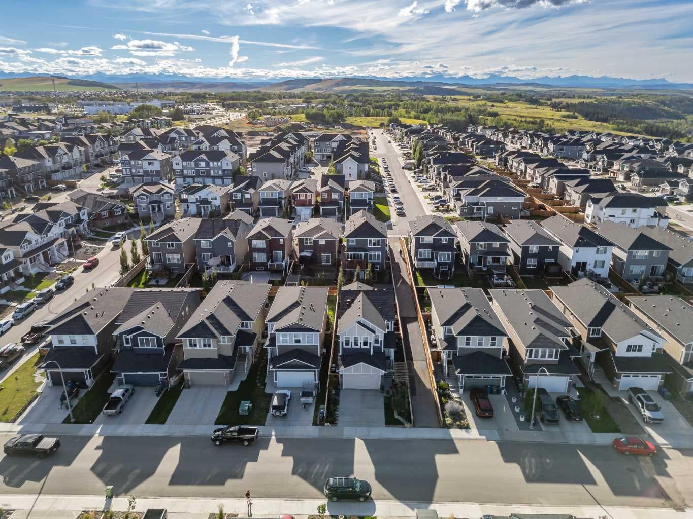 582 Rivercrest View 
