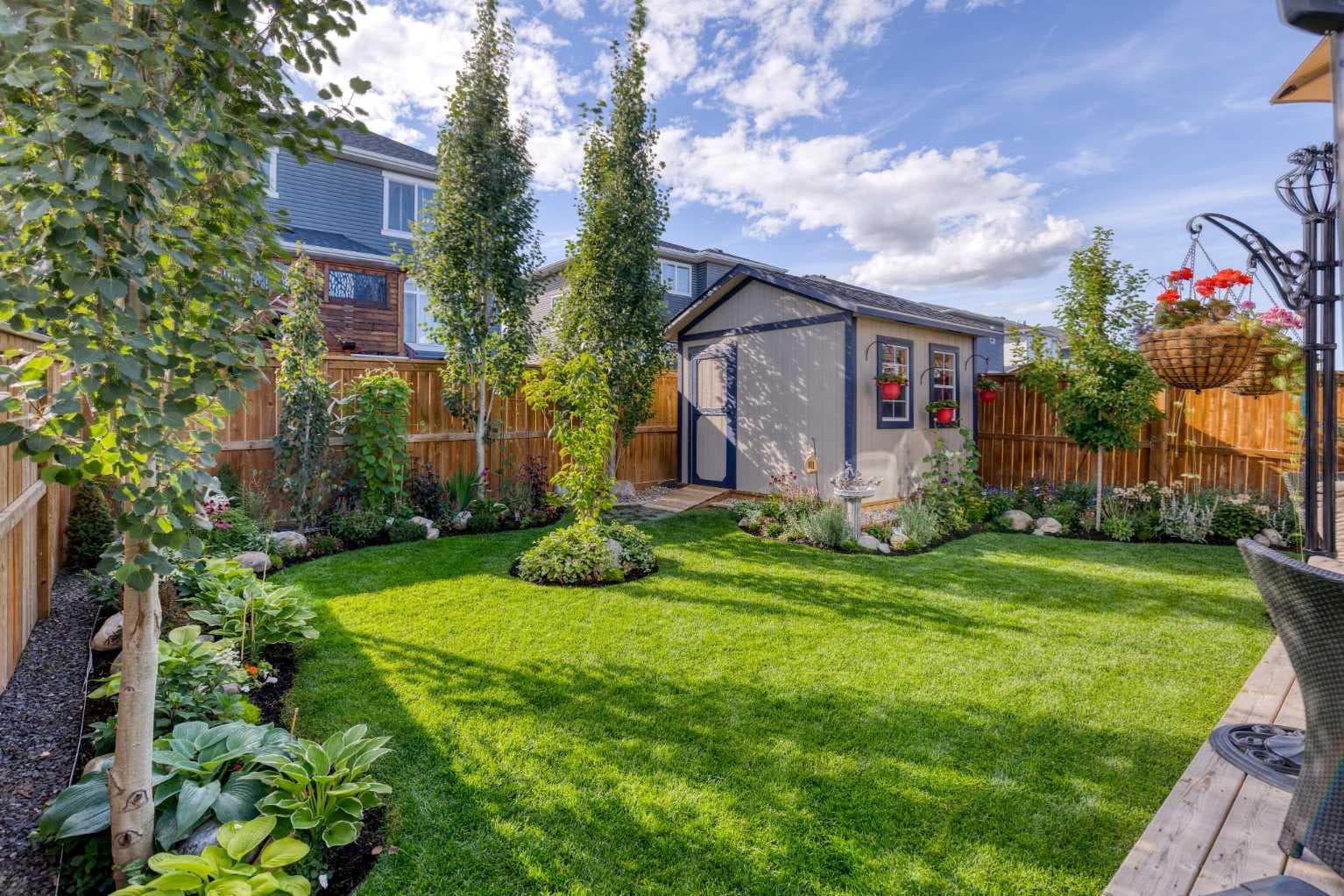 582 Rivercrest View 