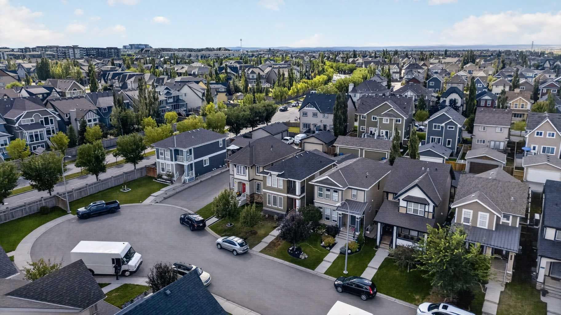 287 Mahogany Heights SE