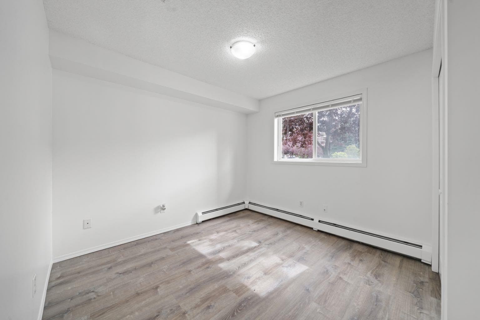 1117, 4975 130 Avenue SE