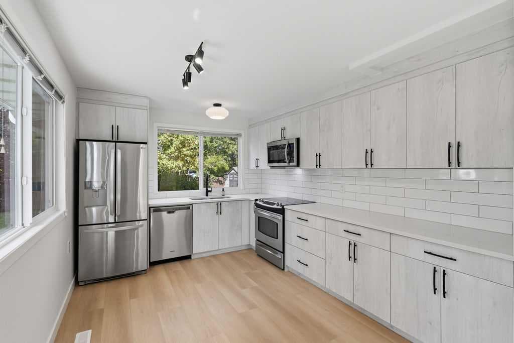 148 Cantrell Drive SW