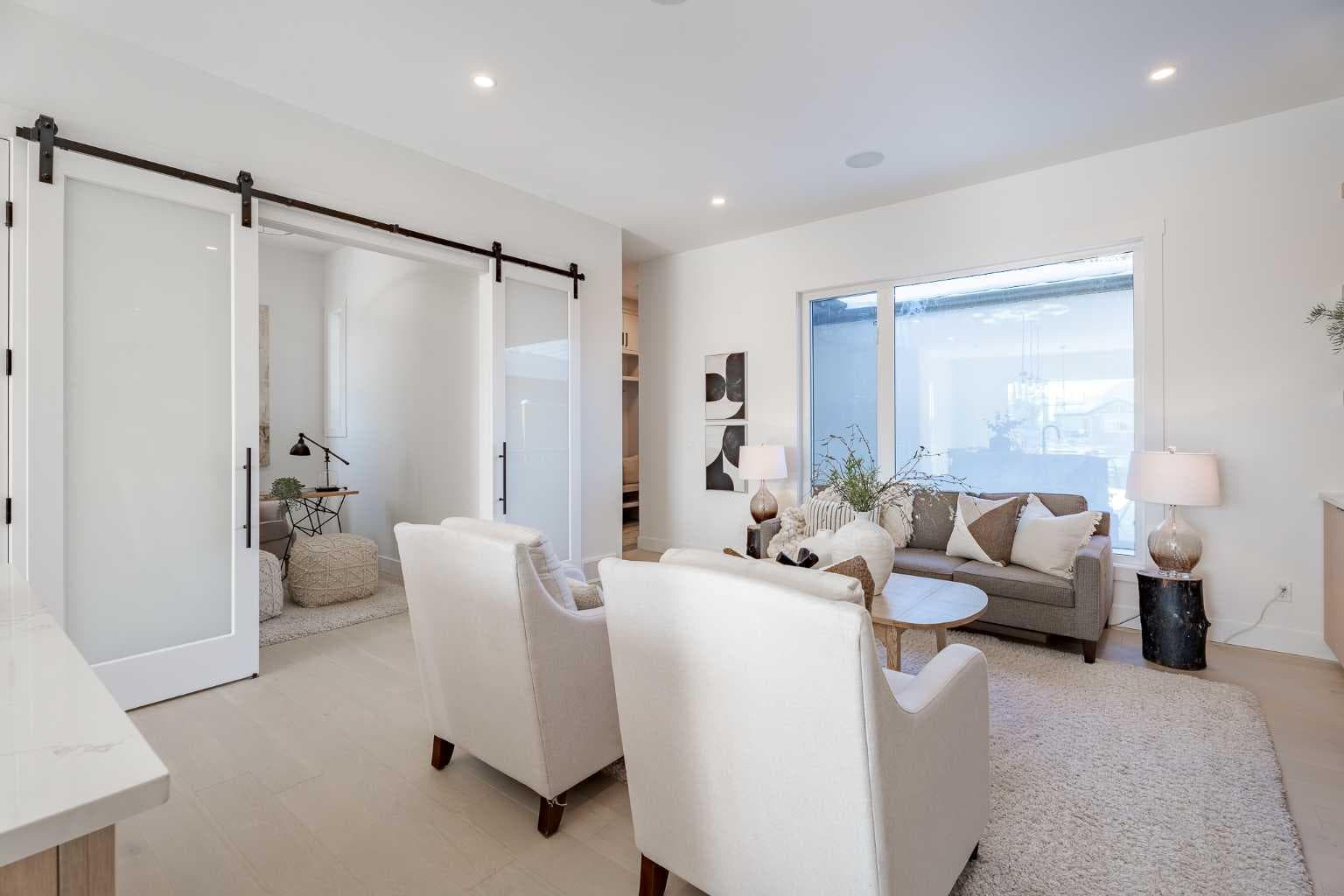 44 Collingwood Place NW