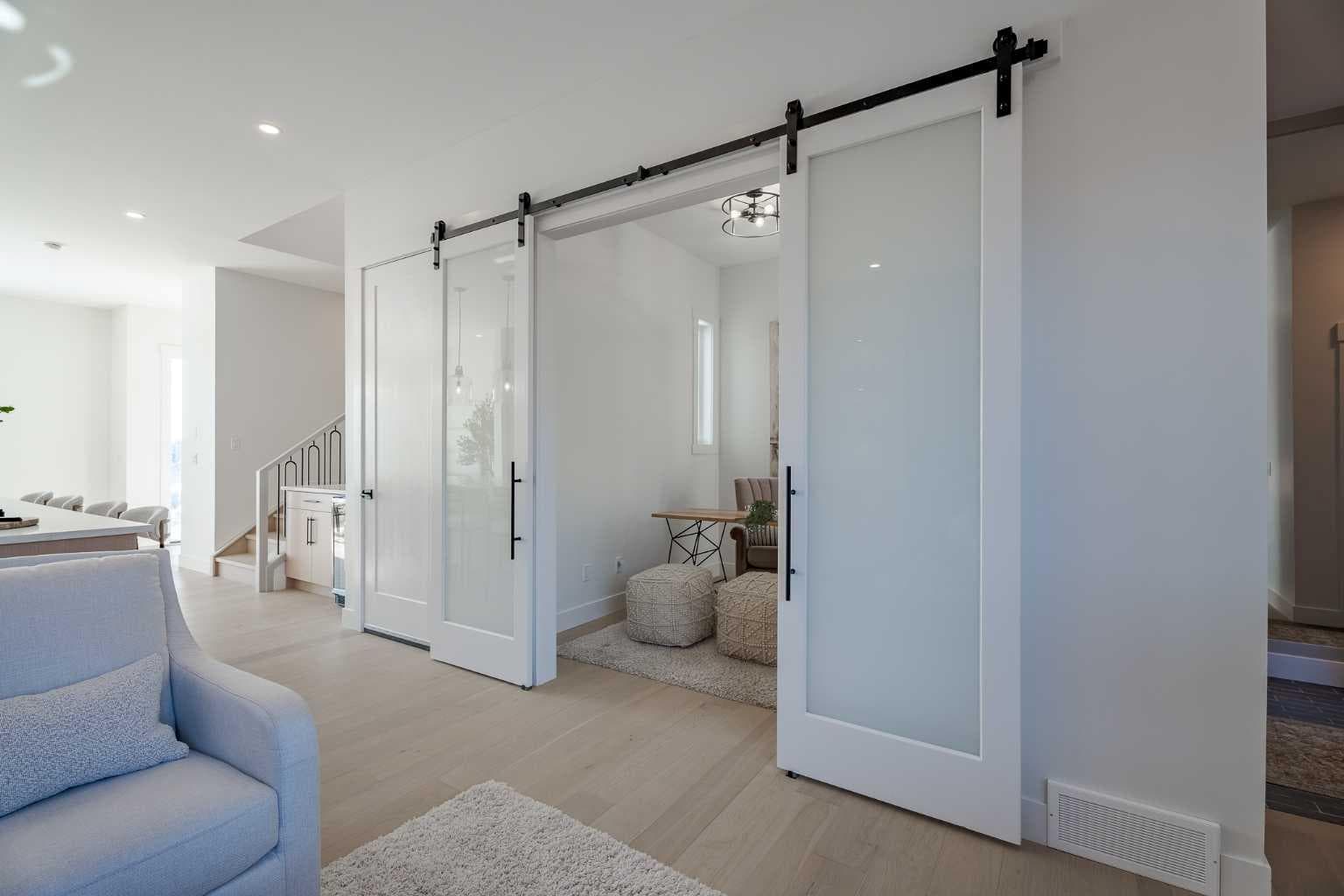 44 Collingwood Place NW