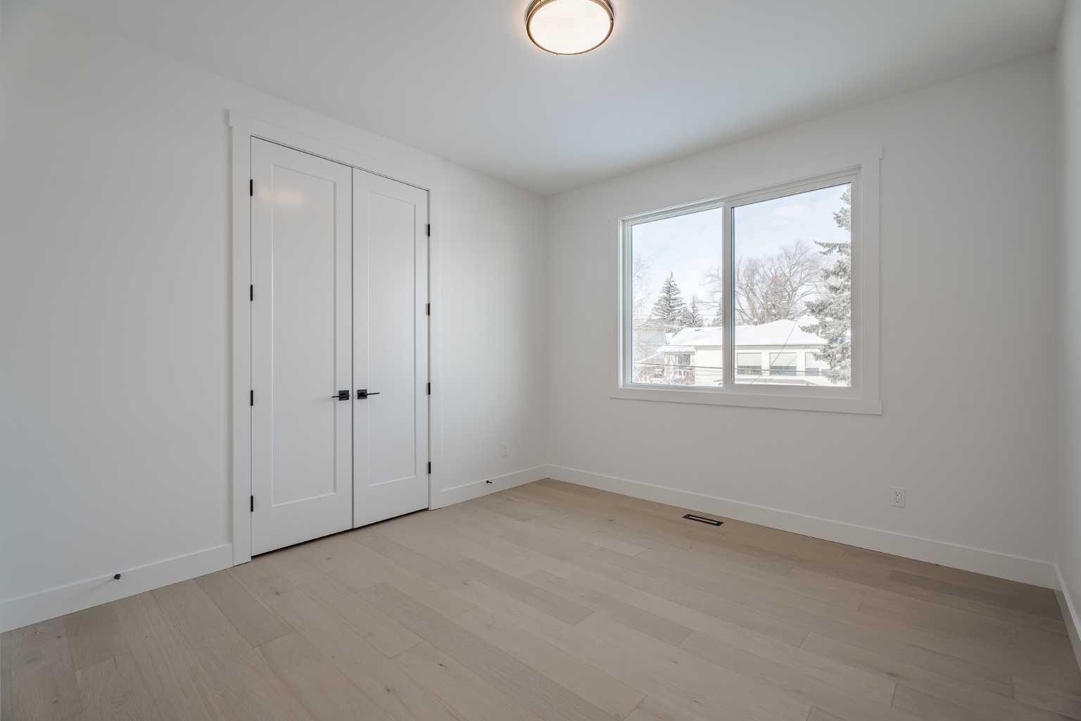 44 Collingwood Place NW